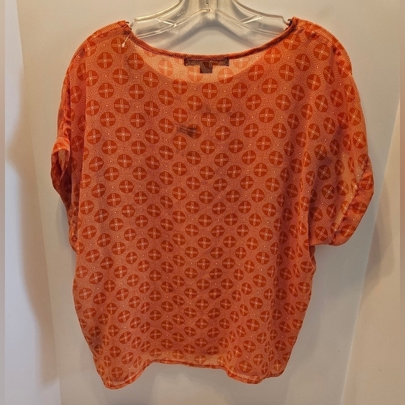Forever 21 Size Medium Orange & white sheer Blouse Geometric design summer top - Picture 8 of 13